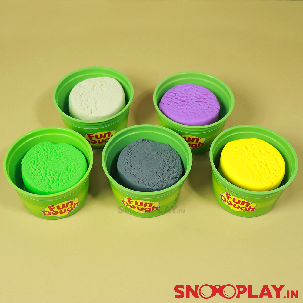 Space Jam Fun Dough Playset - Build Your Own Galaxy & Planets (3-8 Years)
